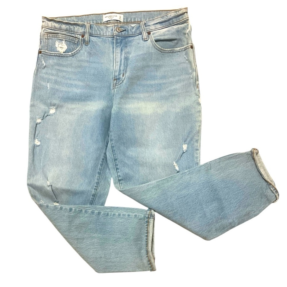 Trendy Light Blue Boyfriend mid rise 👖Jeans
